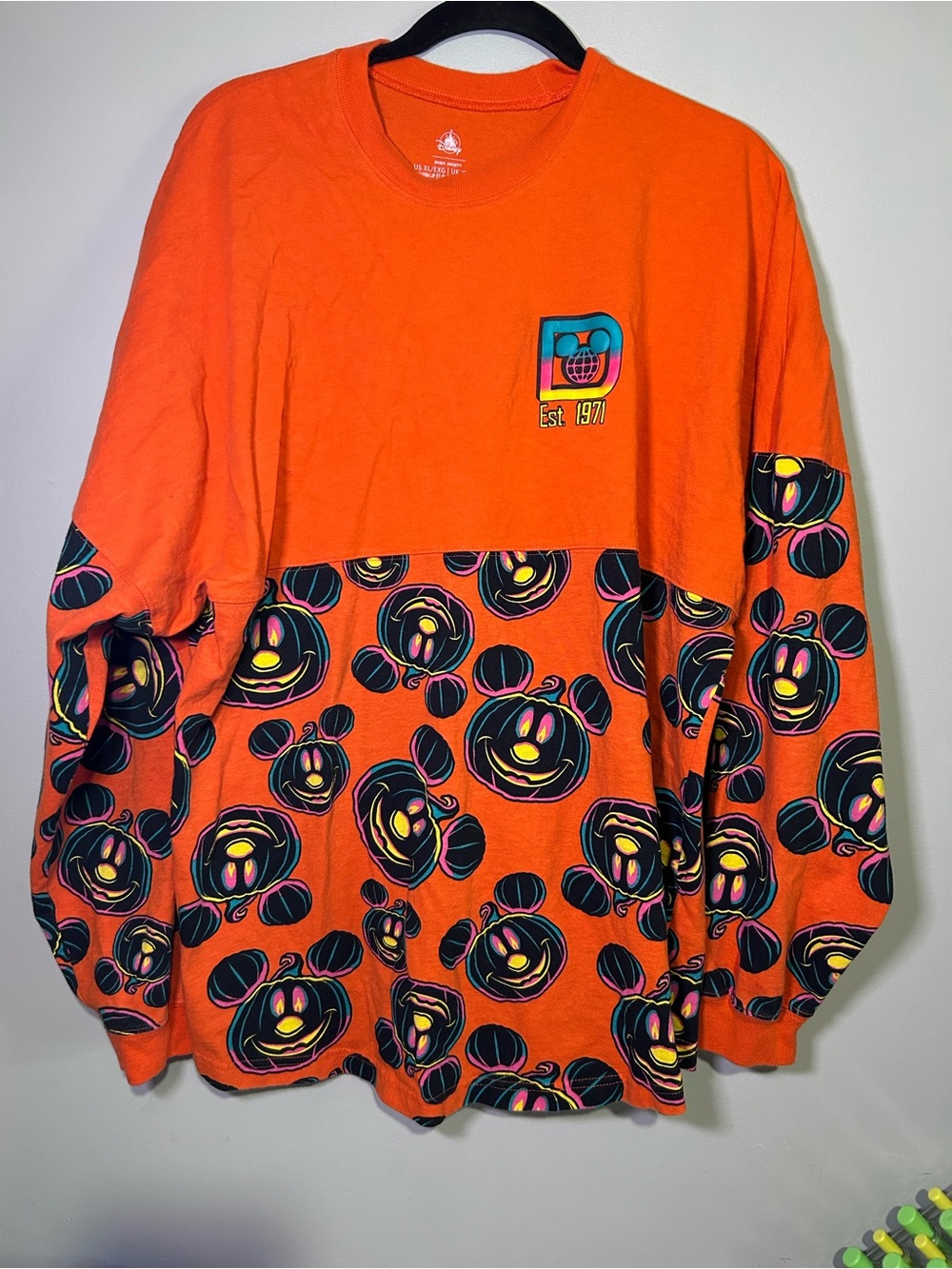 Disney Parks Spirit Jersey XL Mickey Pumpkin Halloween Walt Disney World Orange